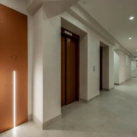 Apartment Luxury Near Office Hub *